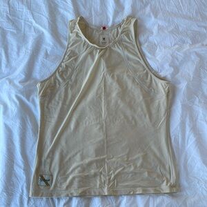 TRACKSMITH | strata running top